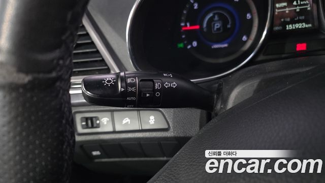 Hyundai Santafe 2015 — photo 34