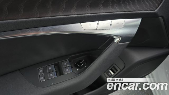 Audi A6 2022 — photo 27