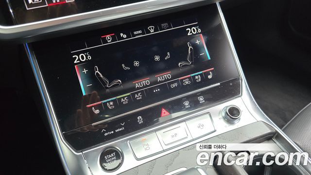 Audi A6 2022 — photo 30