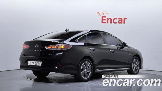 Hyundai Sonata 2018 — photo 2