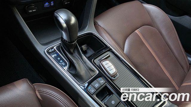 Hyundai Sonata 2018 — photo 12