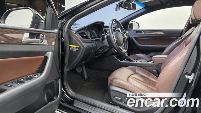 Hyundai Sonata 2018 — photo 13