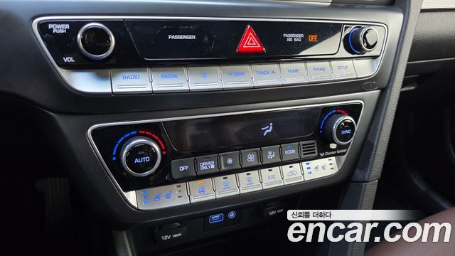 Hyundai Sonata 2018 — photo 22
