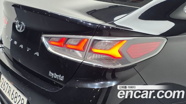 Hyundai Sonata 2018 — photo 9