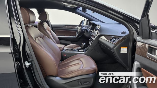 Hyundai Sonata 2018 — photo 16