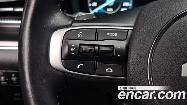 Kia K5 2023 — photo 20
