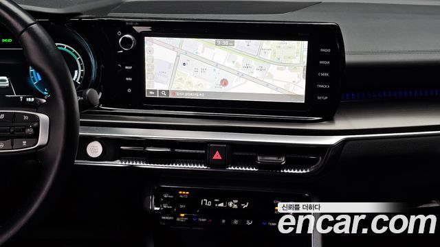Kia K5 2023 — photo 26