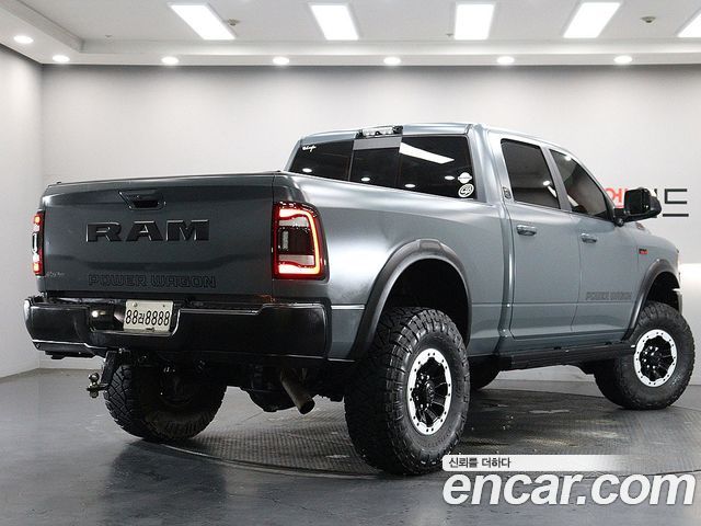 Dodge Ram Pick Up 2021 — photo 3