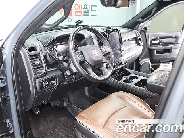 Dodge Ram Pick Up 2021 — photo 17
