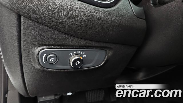 Chevrolet Korea Equinox 2022 — photo 26