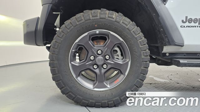 Jeep Gladiator 2022 — photo 5