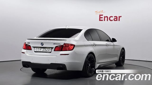 BMW 5-Series 2015 — photo 2