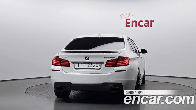 BMW 5-Series 2015 — photo 4