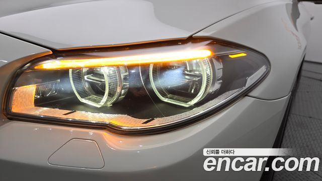 BMW 5-Series 2015 — photo 8