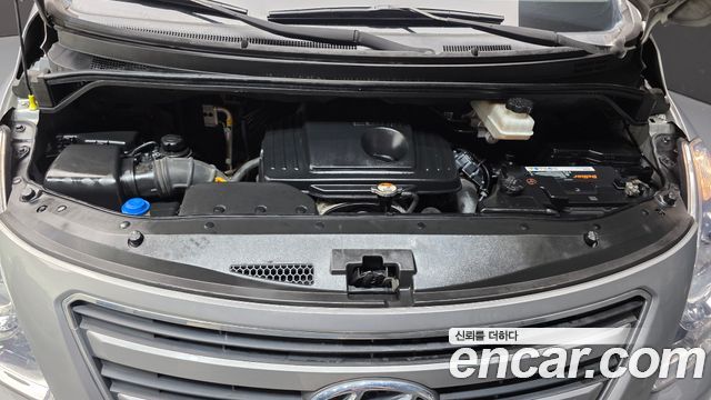 Hyundai Starex 2016 — photo 6