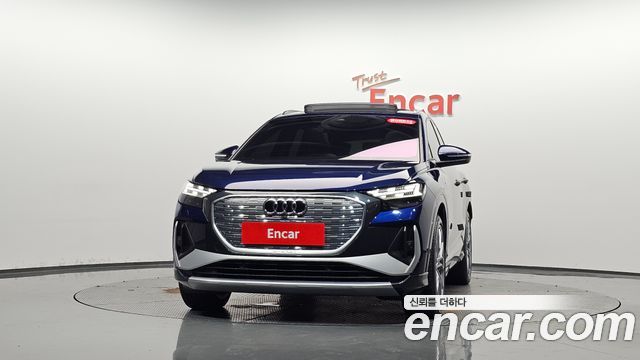 Audi Q4 e-tron 2025 — photo 3