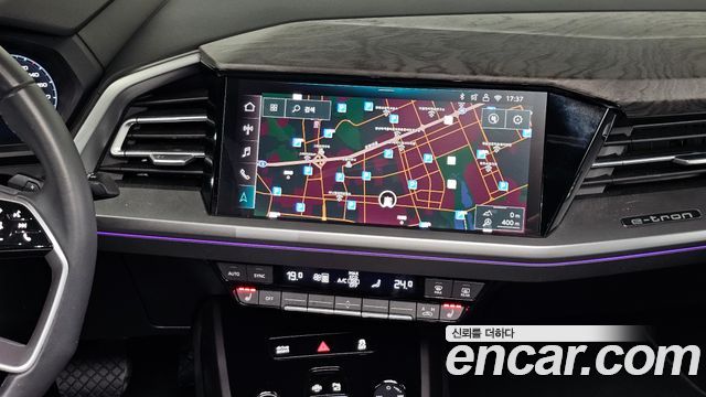 Audi Q4 e-tron 2025 — photo 26