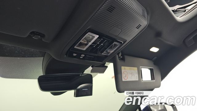 Audi Q4 e-tron 2025 — photo 33