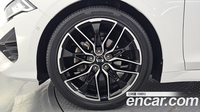 Kia K5 2021 — photo 5