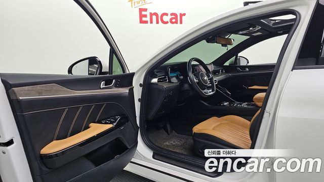Kia K5 2021 — photo 10