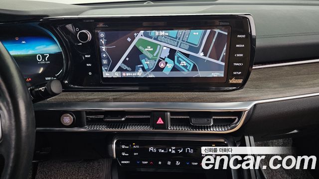 Kia K5 2021 — photo 16
