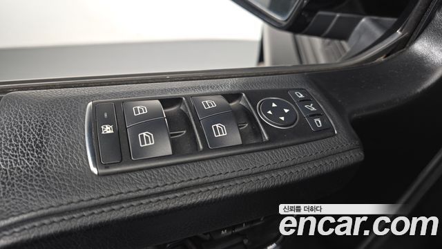 Mercedes-Benz G-Class 2013 — photo 30
