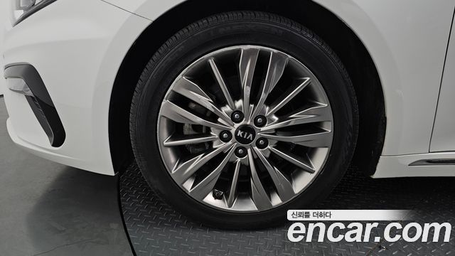 Kia K5 2019 — photo 5