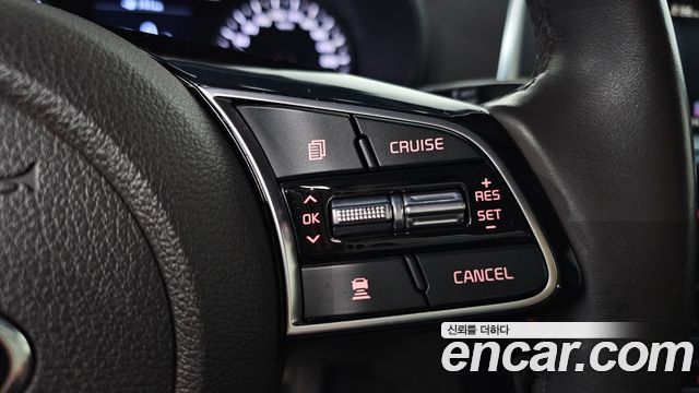 Kia K5 2019 — photo 23