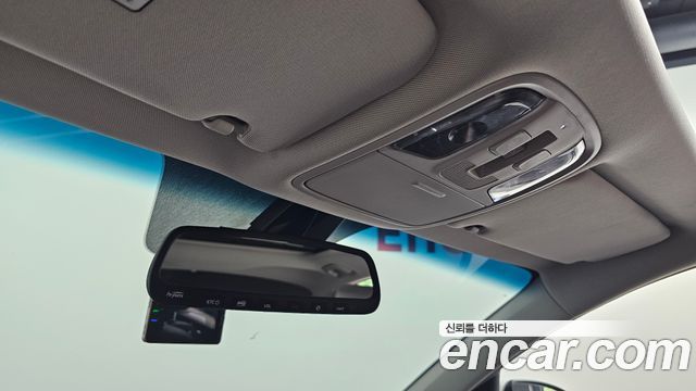 Kia K5 2019 — photo 37