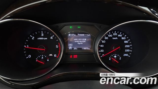 Kia Canival 2019 — photo 11