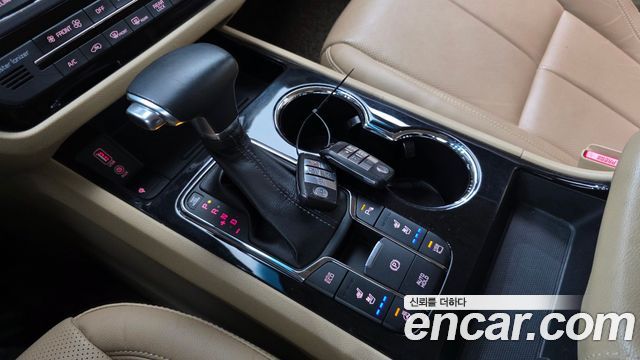 Kia Canival 2019 — photo 12
