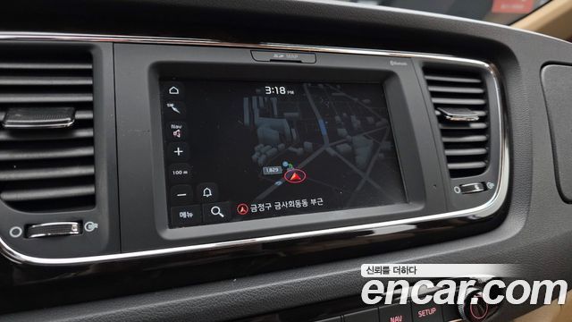 Kia Canival 2019 — photo 20