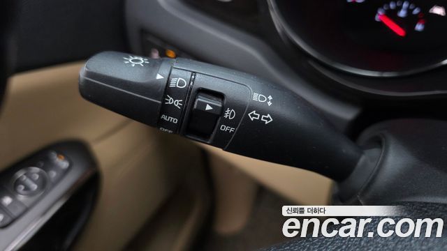 Kia Canival 2019 — photo 27