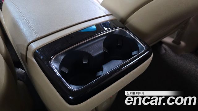 Kia Canival 2019 — photo 32