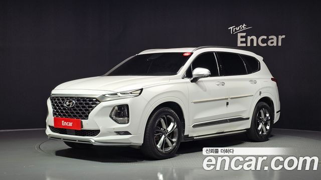 Hyundai Santafe 2019 — photo 1