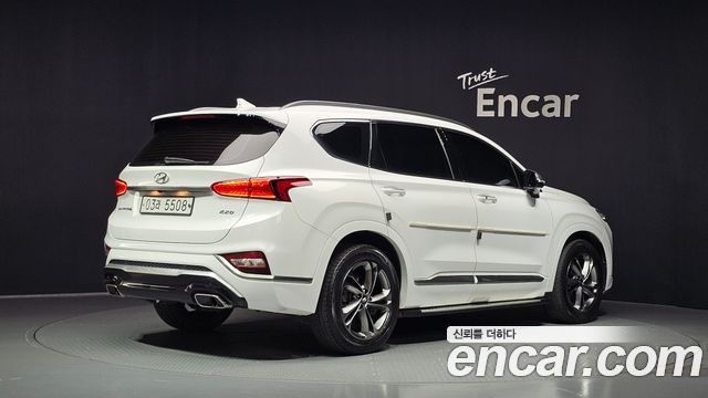 Hyundai Santafe 2019 — photo 2