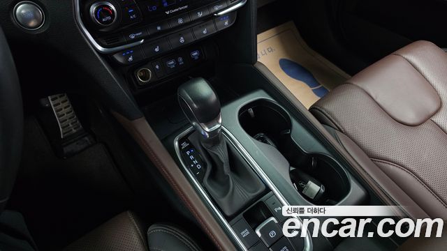 Hyundai Santafe 2019 — photo 9