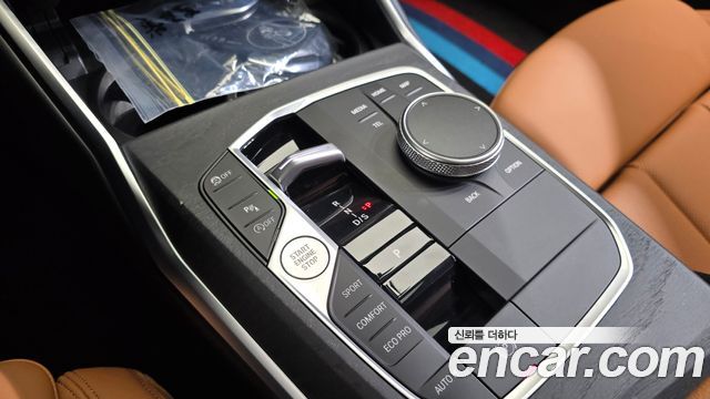 BMW 3-Series 2024 — photo 12