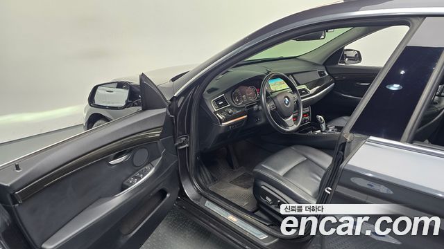 BMW Gran Turismo 2016 — photo 17