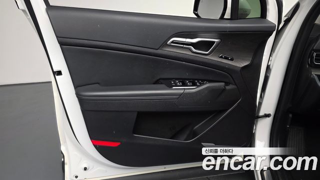 Kia Sportage 2023 — photo 14