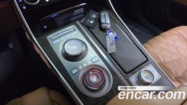Genesis GV80 2023 — photo 12