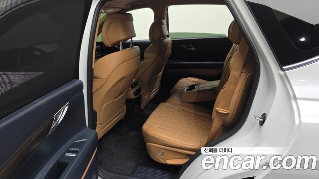 Genesis GV80 2023 — photo 18