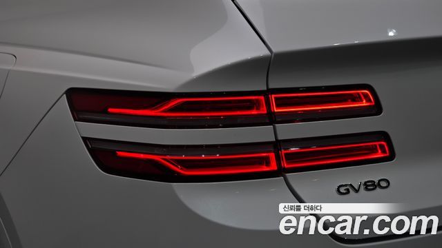 Genesis GV80 2023 — photo 9