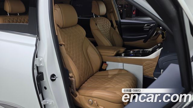 Genesis GV80 2023 — photo 16
