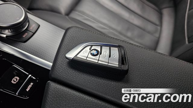 BMW 5-Series 2023 — photo 21