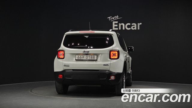 Jeep Renegade 2016 — photo 4