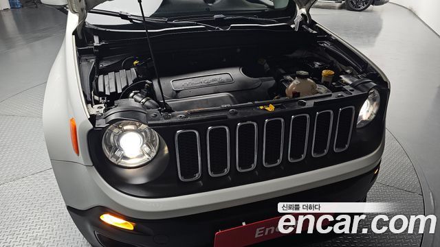 Jeep Renegade 2016 — photo 6