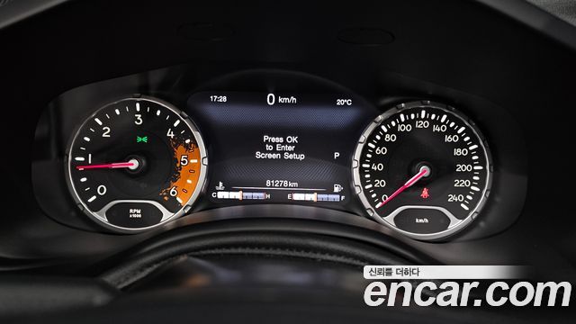 Jeep Renegade 2016 — photo 8