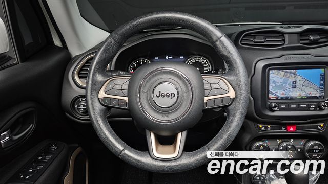 Jeep Renegade 2016 — photo 13