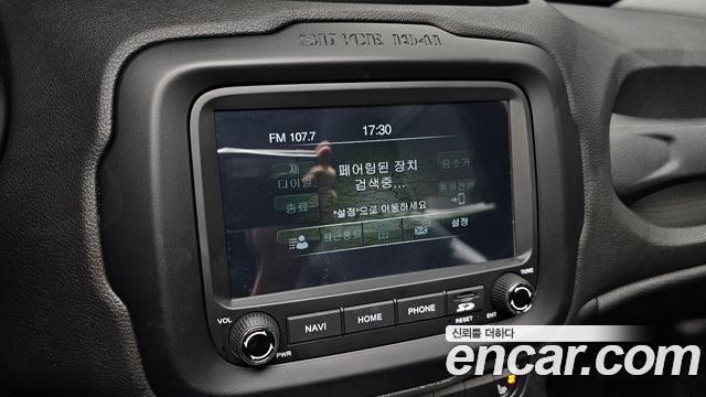 Jeep Renegade 2016 — photo 16